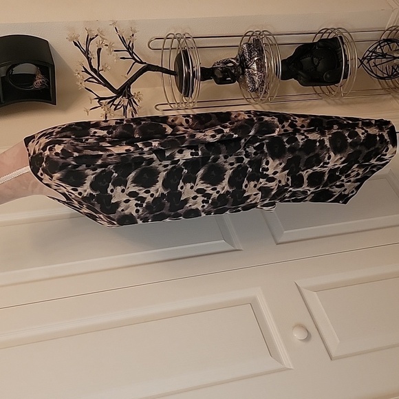 Zara Animal Print Shift Dress, Drop Waist with Side Tie.  Midi Length, Size M - Picture 4 of 12